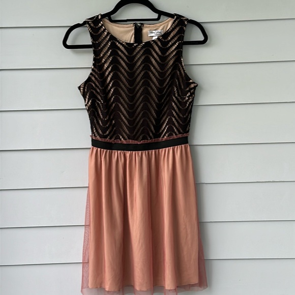 ☀️BOGO Item Lots of Love by Speechless Black and Mauve Tulle Skirt Dress☀️ - Picture 1 of 10